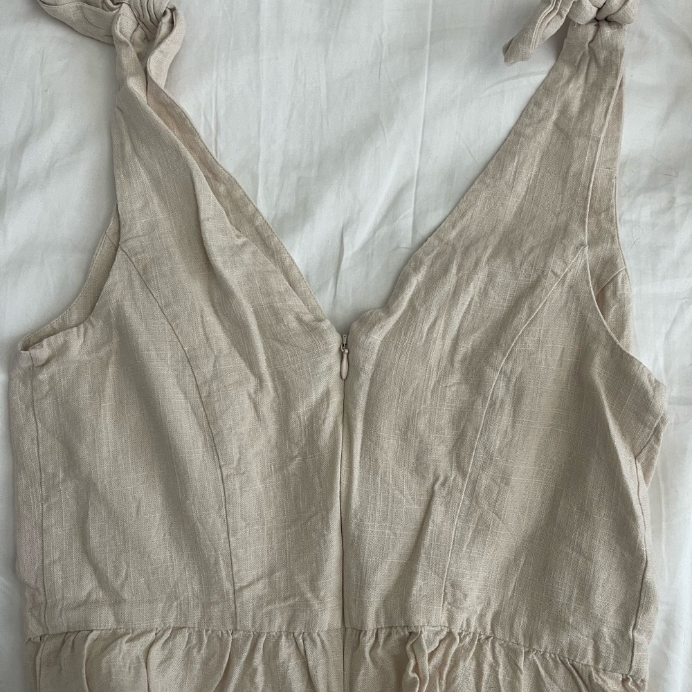 Express Linen Top - Picture 2 of 3